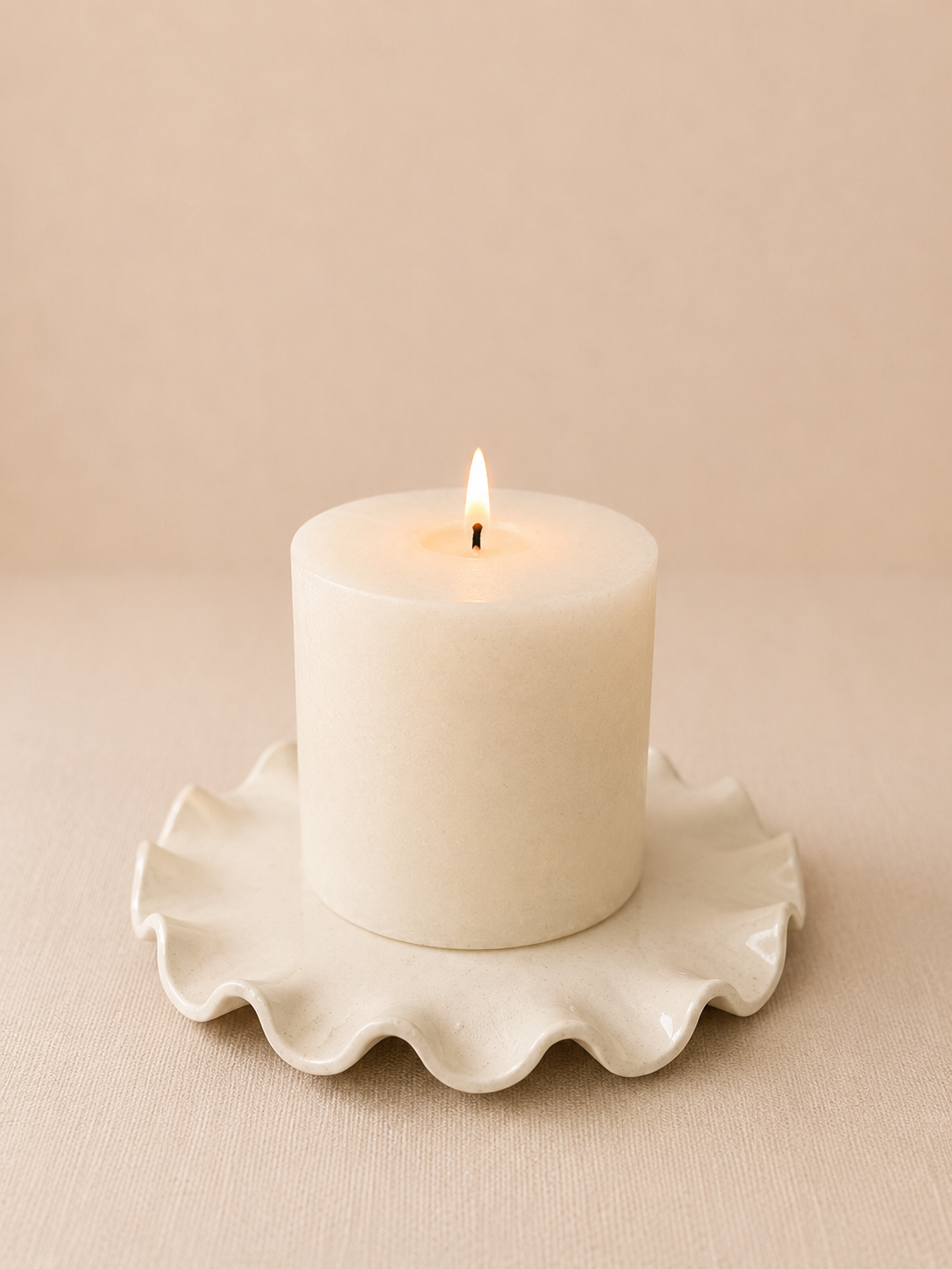 Scalloped Pillar Candle Stands