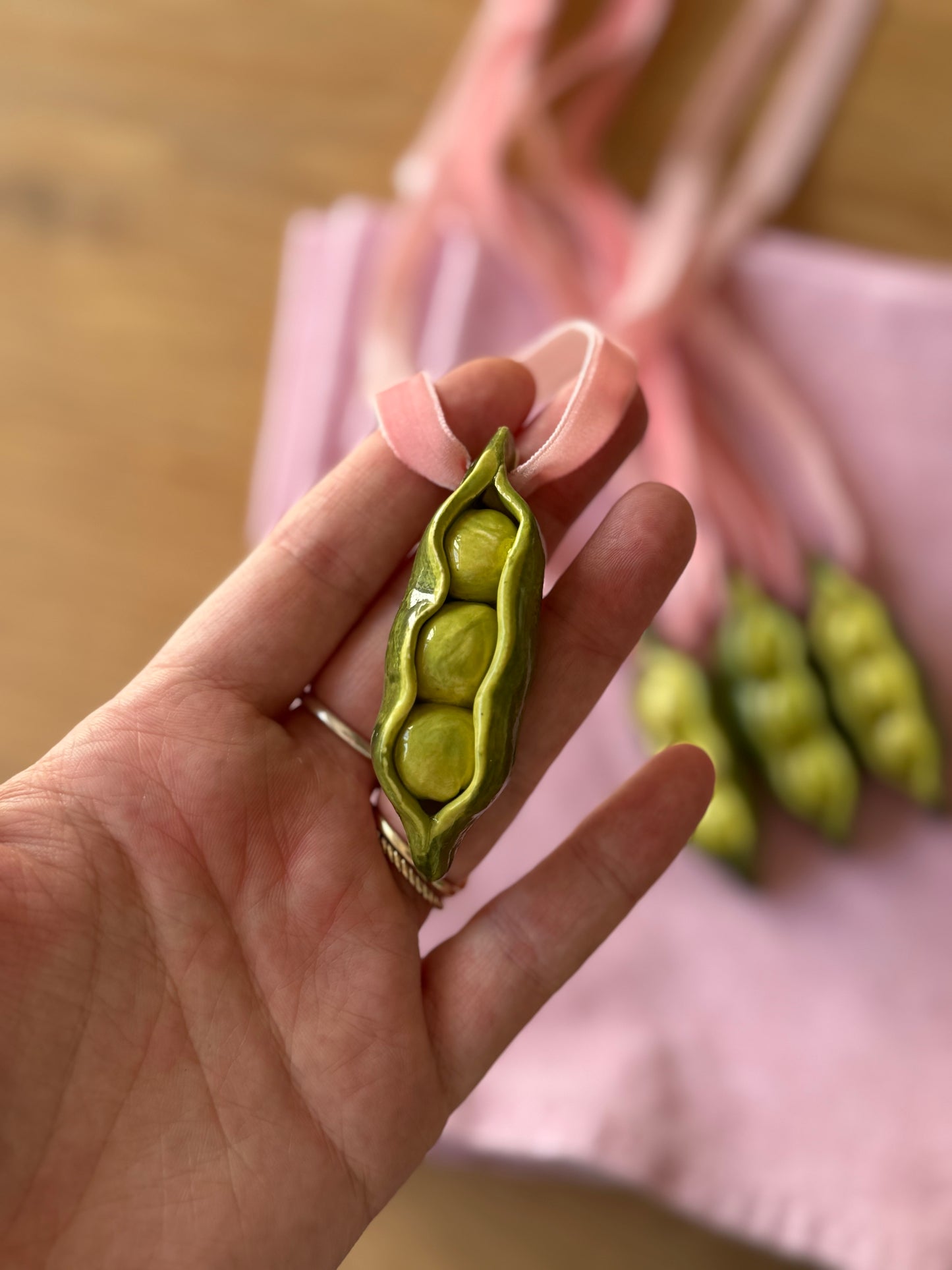 Sweet Pea Napkin Charms